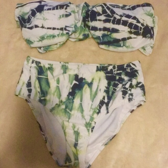 Multi wear bikini - Picture 3 of 3