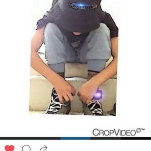 Meet your Posher, Devin