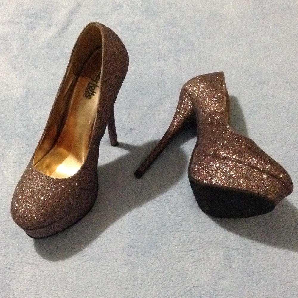 Glitter Pumps