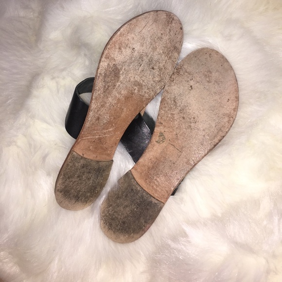 JOIE LA PLAGE BLACK &TAN KNOTTED SANDALS - Picture 7 of 8