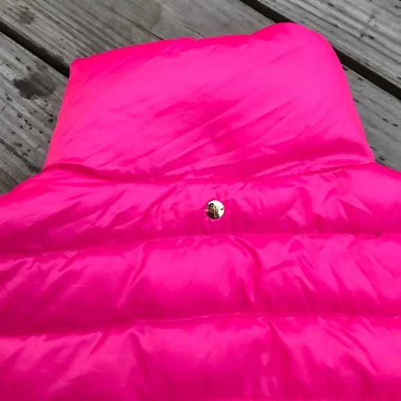 Allie Packable Puffer Vest - Picture 4 of 5