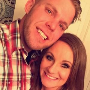 Meet your Posher, Chrissy