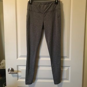 Gray athletic leggings