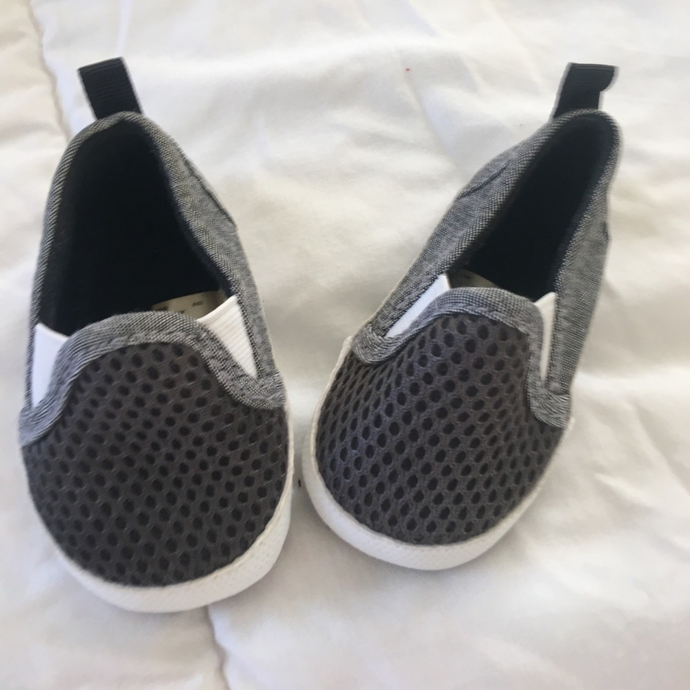Grey slipons
