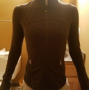 LULULEMON Olive Green Define Jacket!