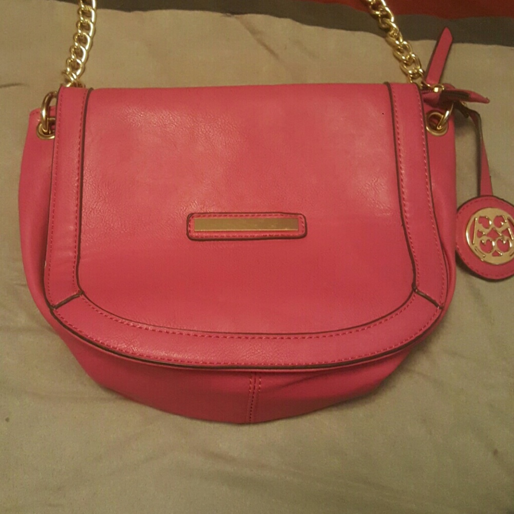Fushia shoulder bag
