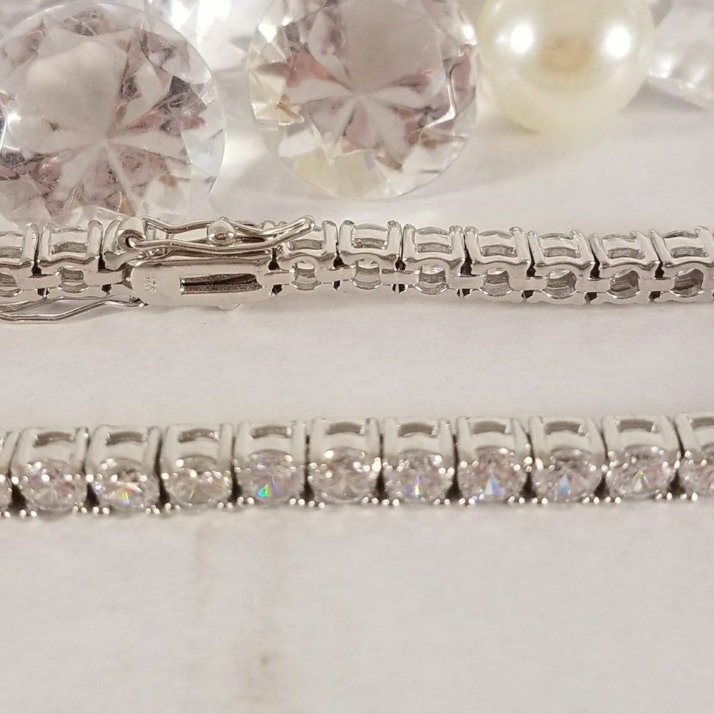 Tennis Bracelet 14k gold plated 4mm 8 inches - Picture 10 of 13