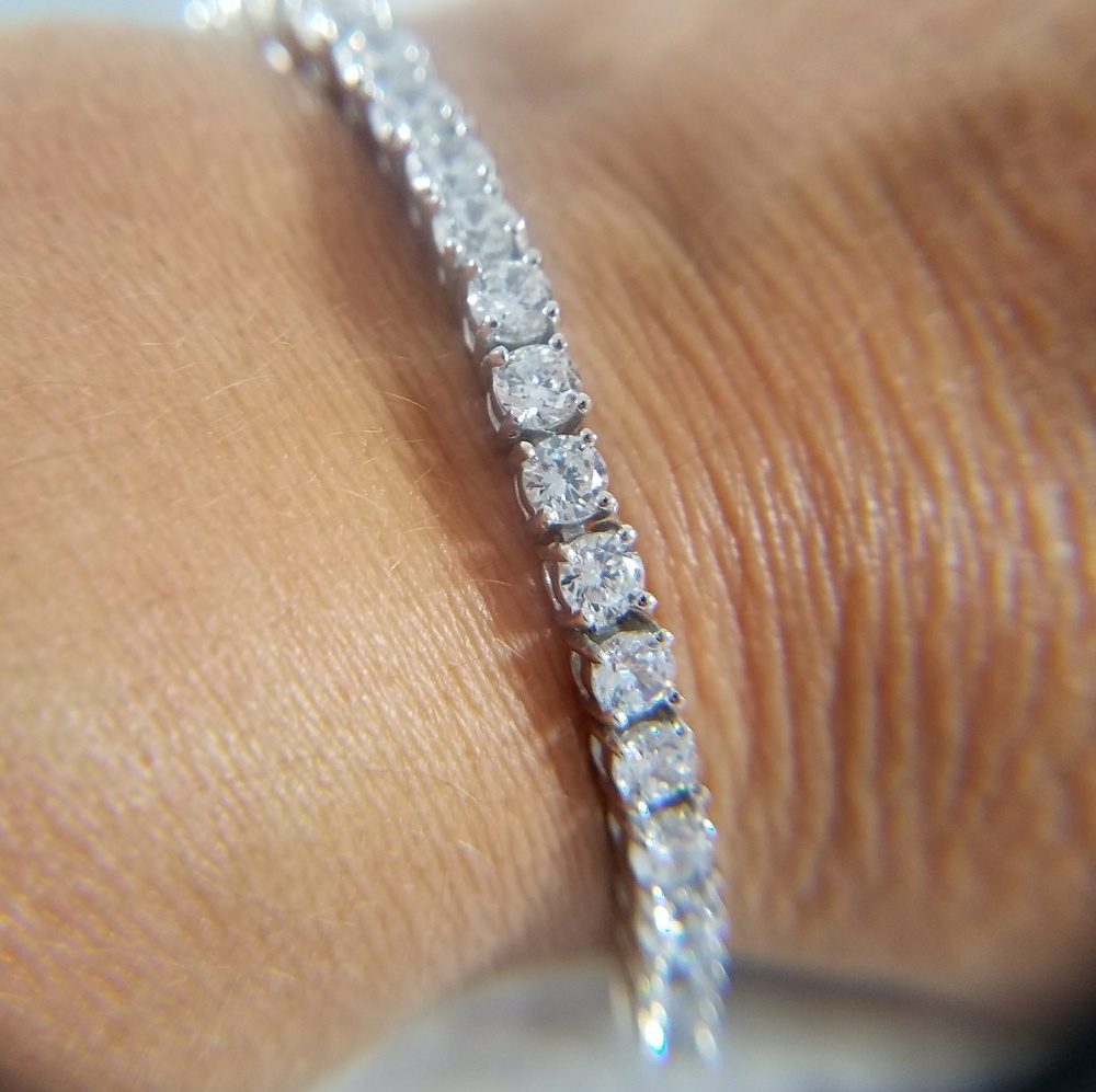 Tennis Bracelet 14k gold plated 4mm 8 inches - Picture 6 of 13