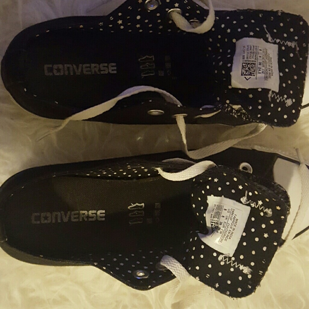 Additional pic of clasic converse