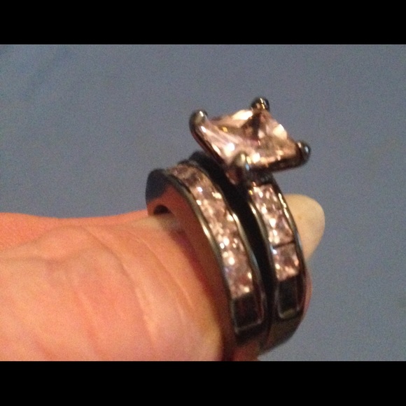 Ring set - Picture 2 of 3