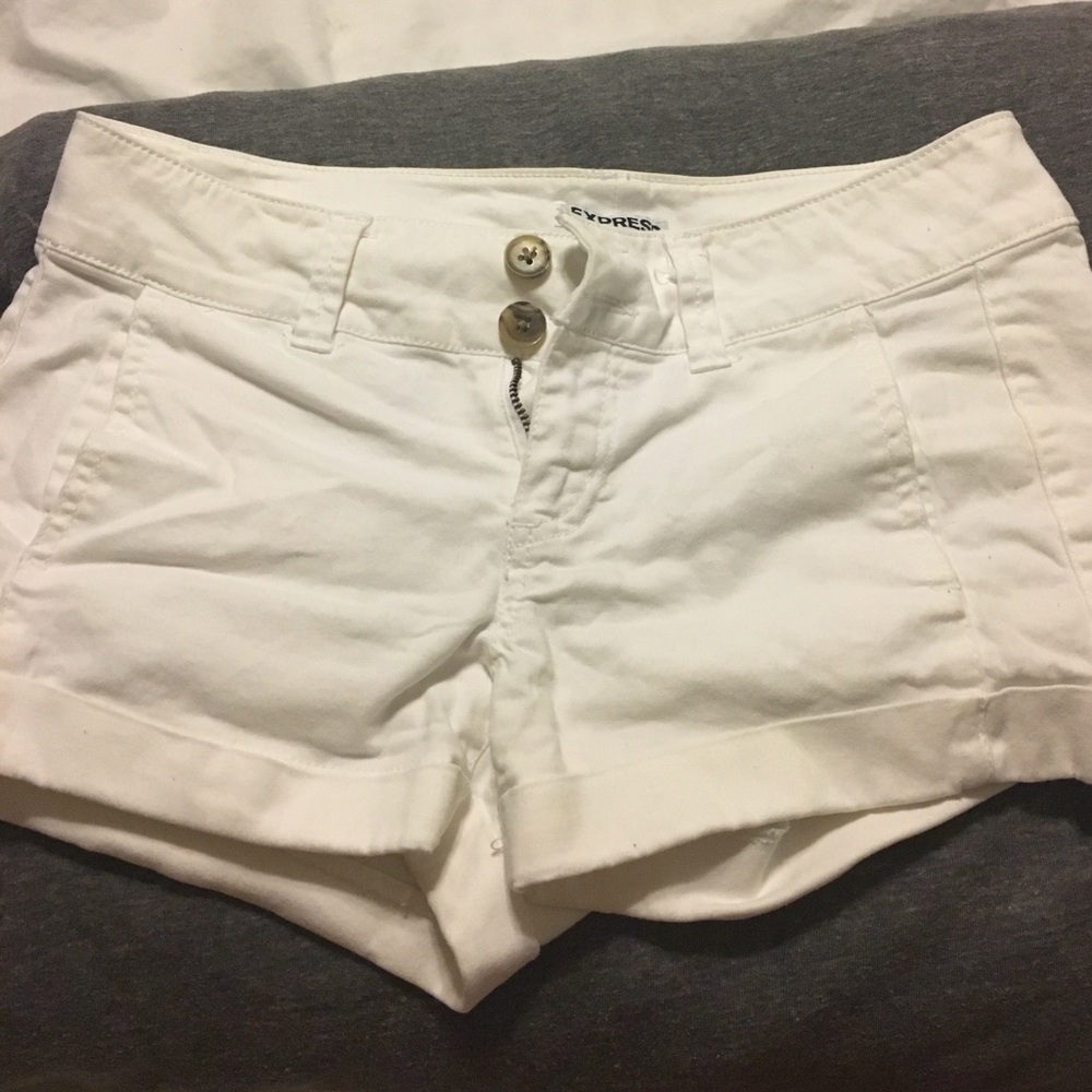 Express shorts size 00