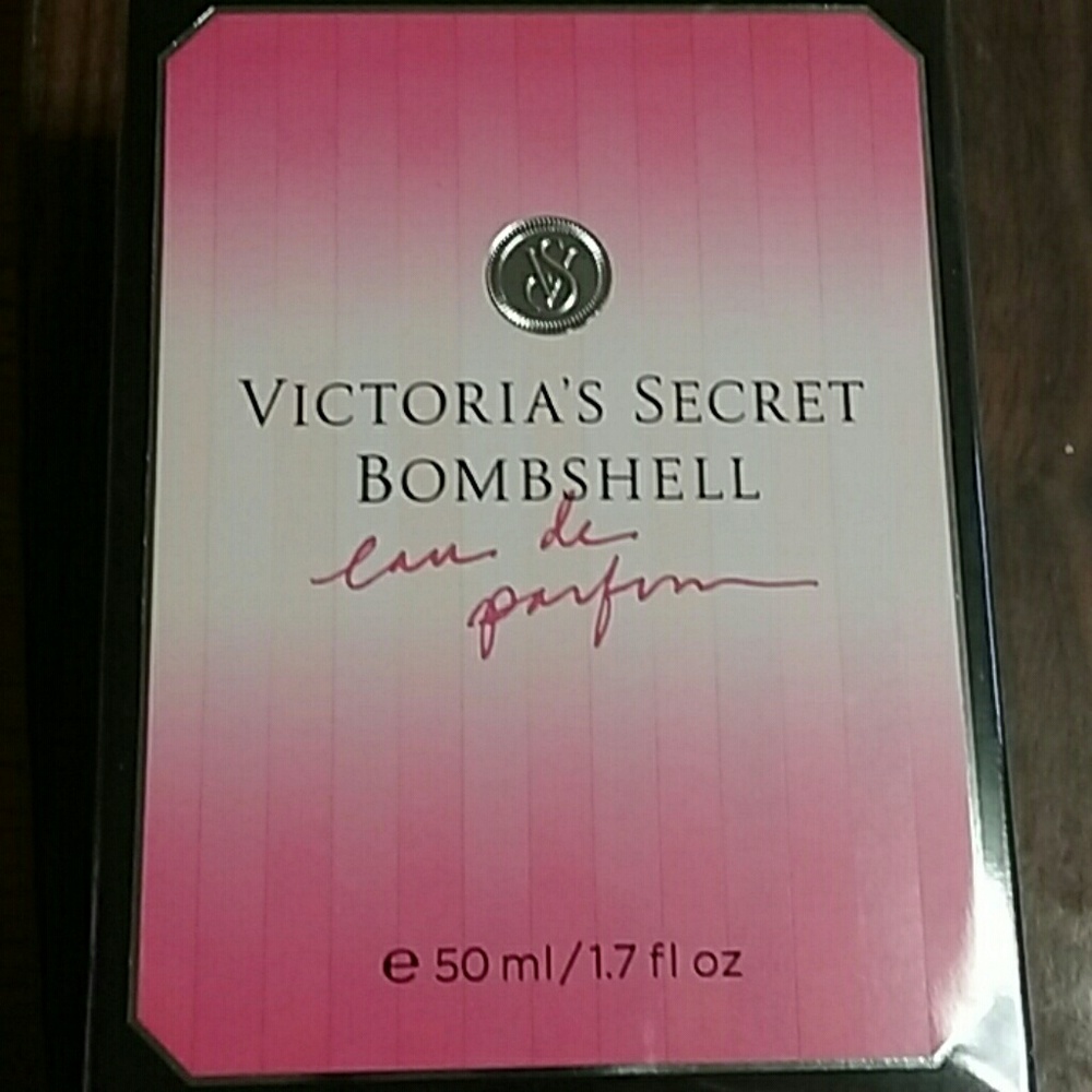Bombshell perfume