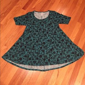Lularoe Perfect T