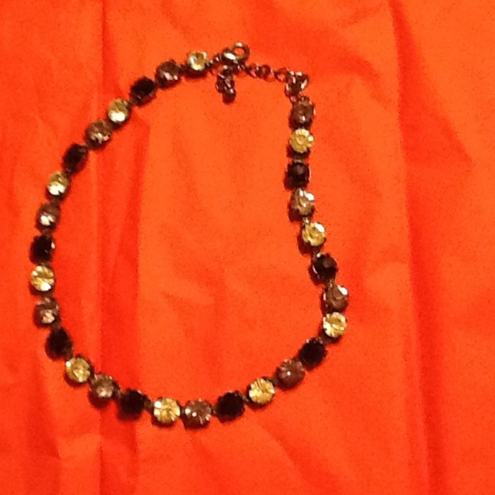 Black clear gray necklace