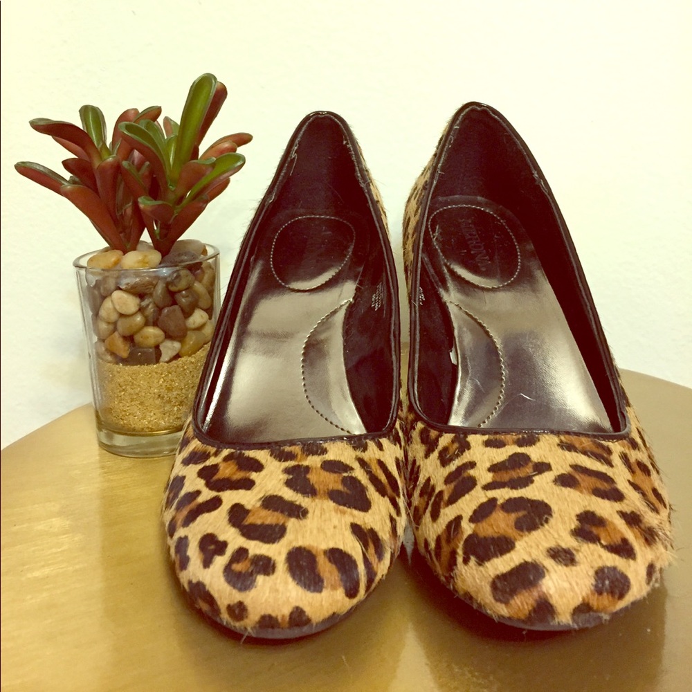 MERONA Cheetah Print Pump Heels