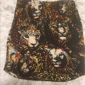 H&M Leo & Tiger quilted skirt