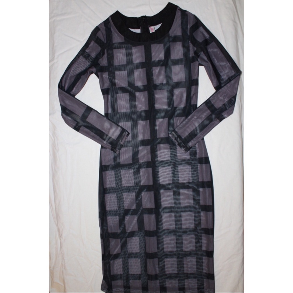 PRICE DROP!Long-Sleeved Striped Mesh Evening Dress