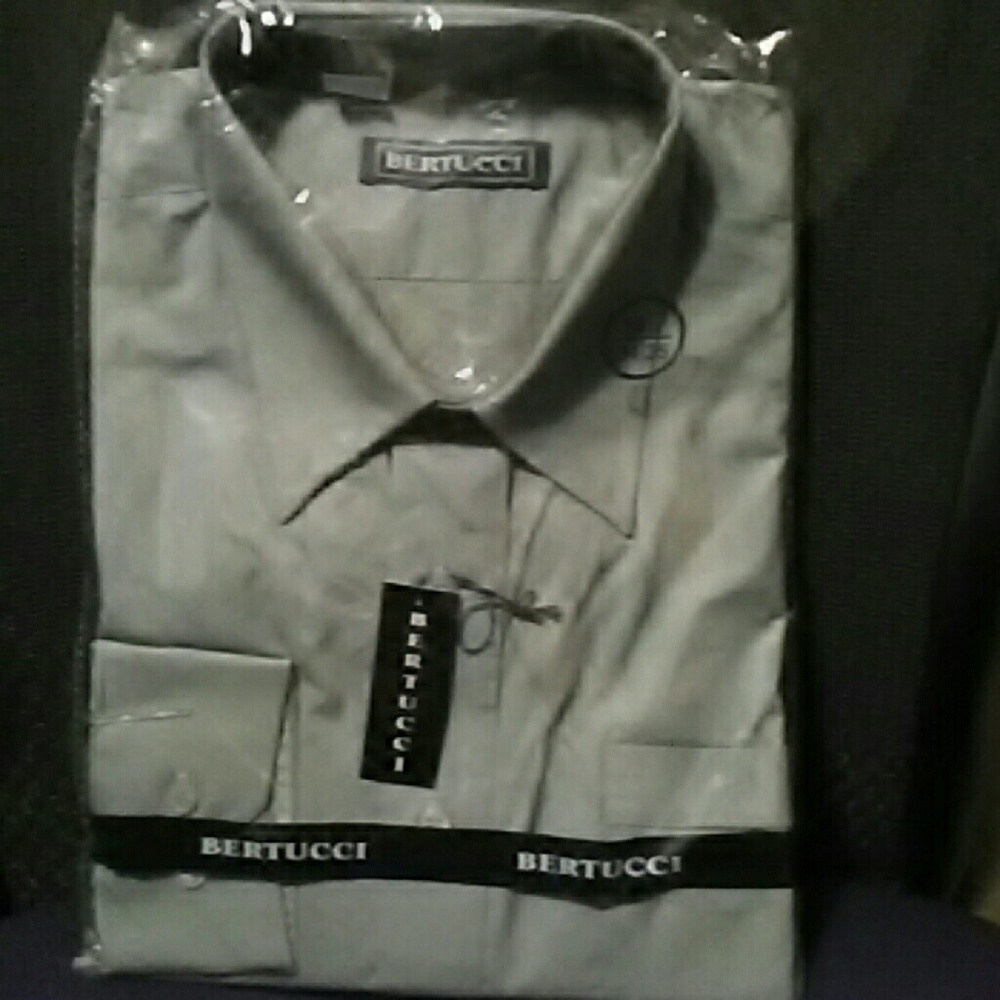 Bertucci long sleeve collar shirt