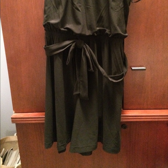 Romper - Picture 3 of 4