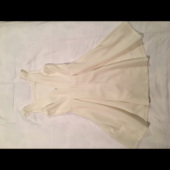 AQUA by Bloomingdales dress size M - Picture 2 of 4
