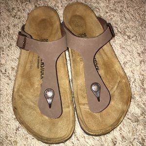 Birkenstock brown sandal shoe NEVER WORN