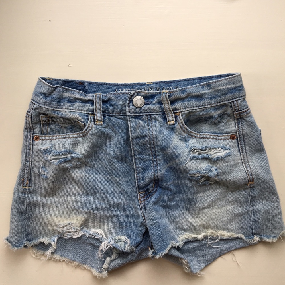 SALE! American Eagle high waisted shorts