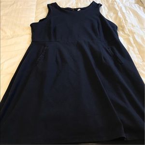 Old Navy Sleeveless Sheath Dress in Navy Blue