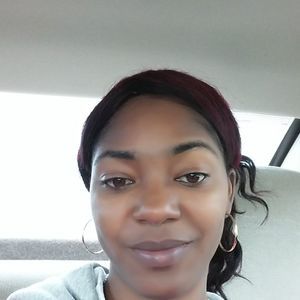 Meet your Posher, Neeka