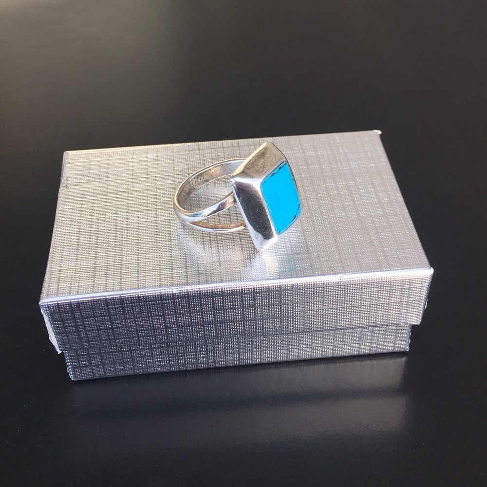 Turquoise ring