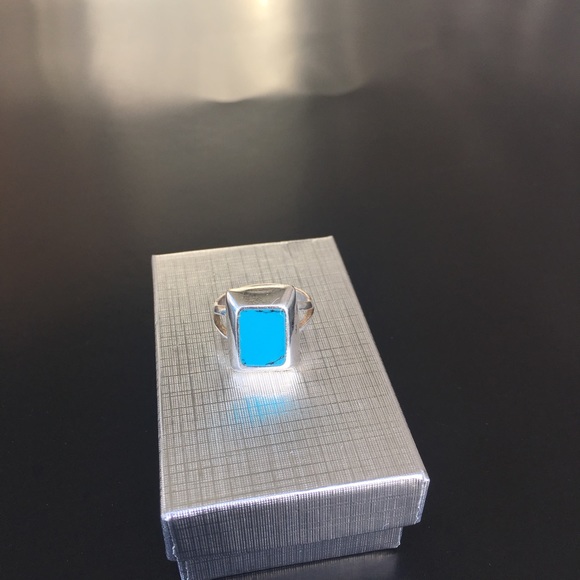 Turquoise ring - Picture 2 of 2