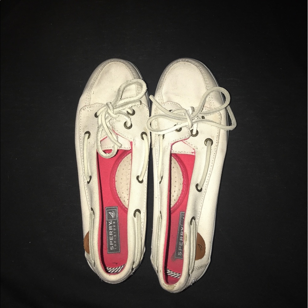 WHITE SPERRYS