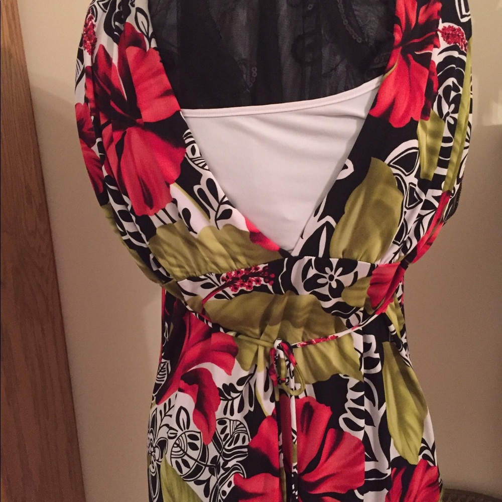 Multi color summer top