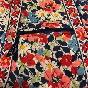 Vera Bradley Summer Cottage Crossbody