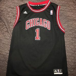 Derrick Rose black and red jersey !