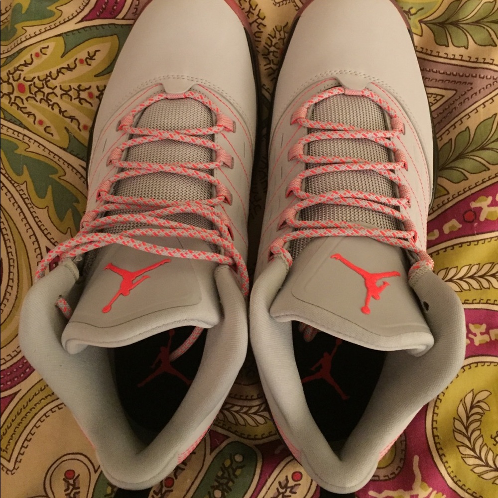 Jordan Velocity - Picture 3 of 5