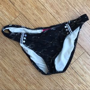 Betsey Johnson bikini bottom, L