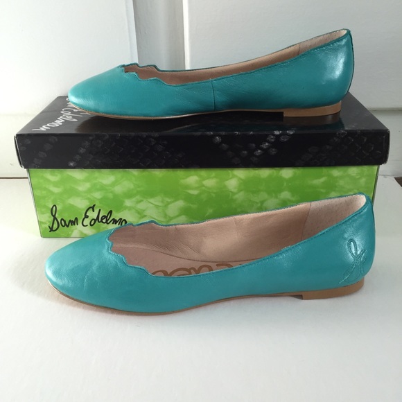 NWT Sam Edelman Scalloped Flats 7 - Picture 5 of 7