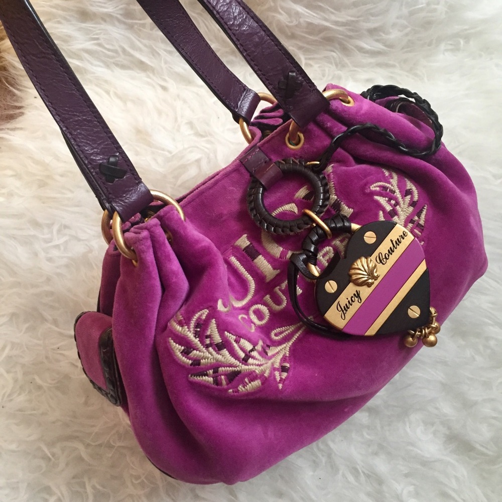 磊 SALE: Juicy Couture Velour Purple Bag