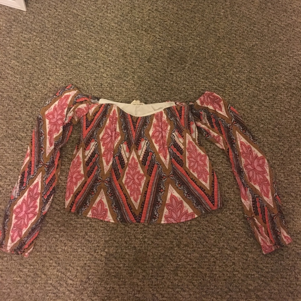 La hearts boho crop top