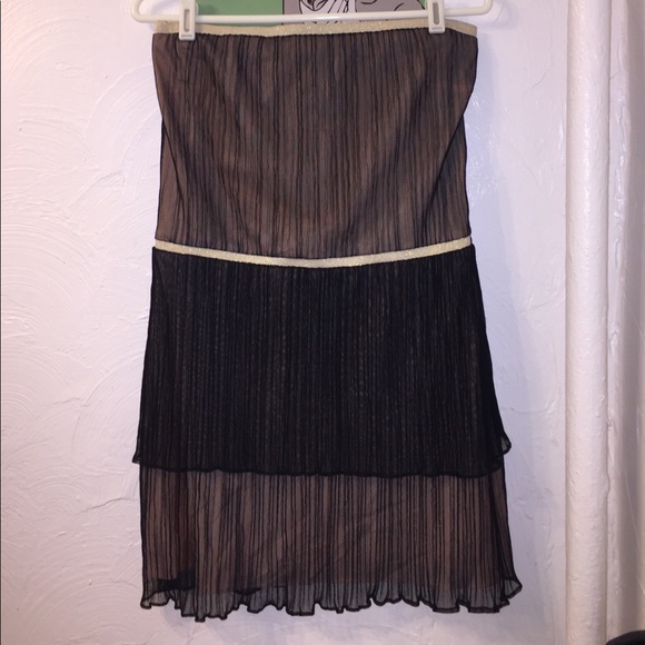 Mesh strapless Dress.. worn once 🌟 - Picture 2 of 4