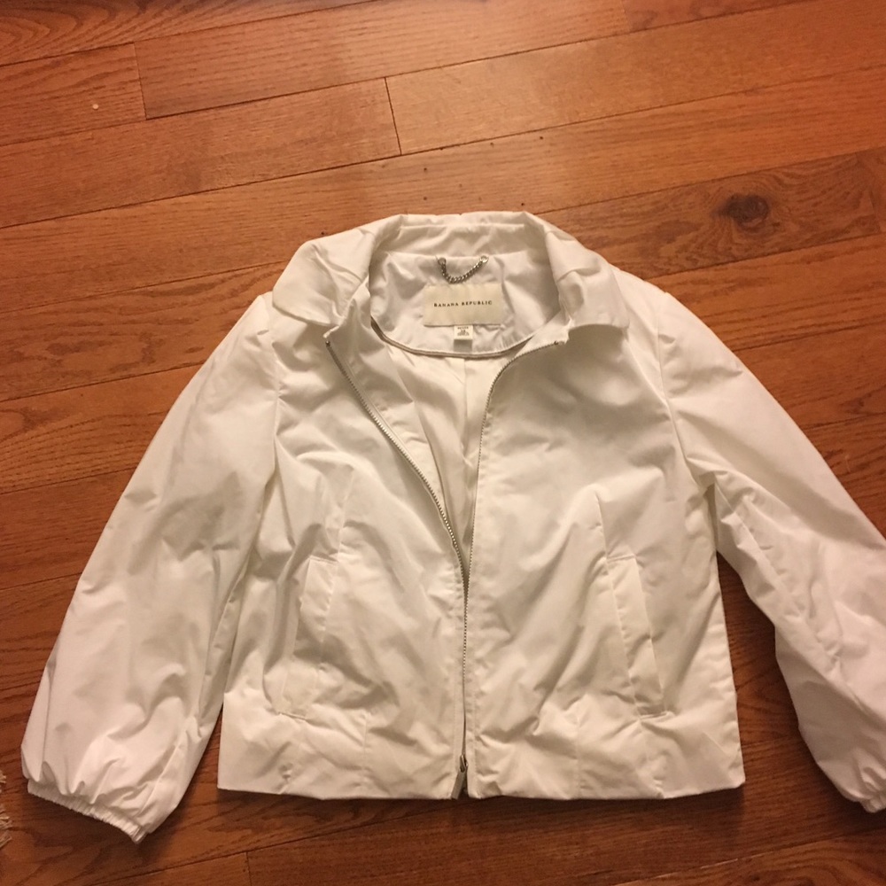 Banana Republic cropped jacket with 3/4 sleeves
