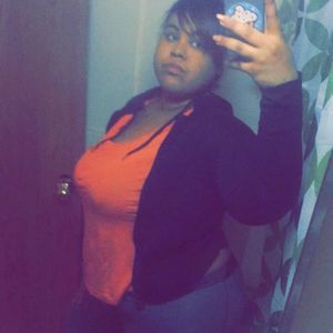 Meet your Posher, Mina