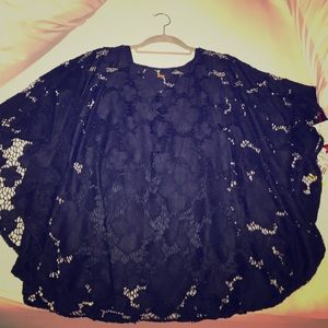 Beautiful navy 2 part blouse