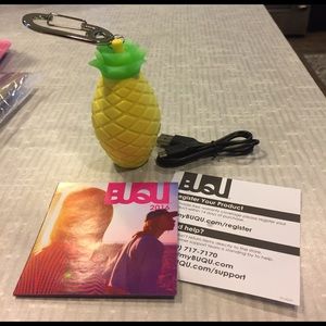BUQU Pineapple power bank 🍍