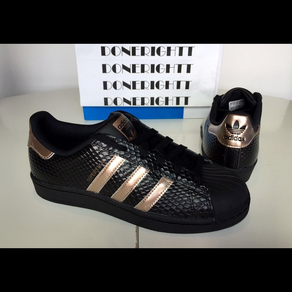 Adidas Superstar