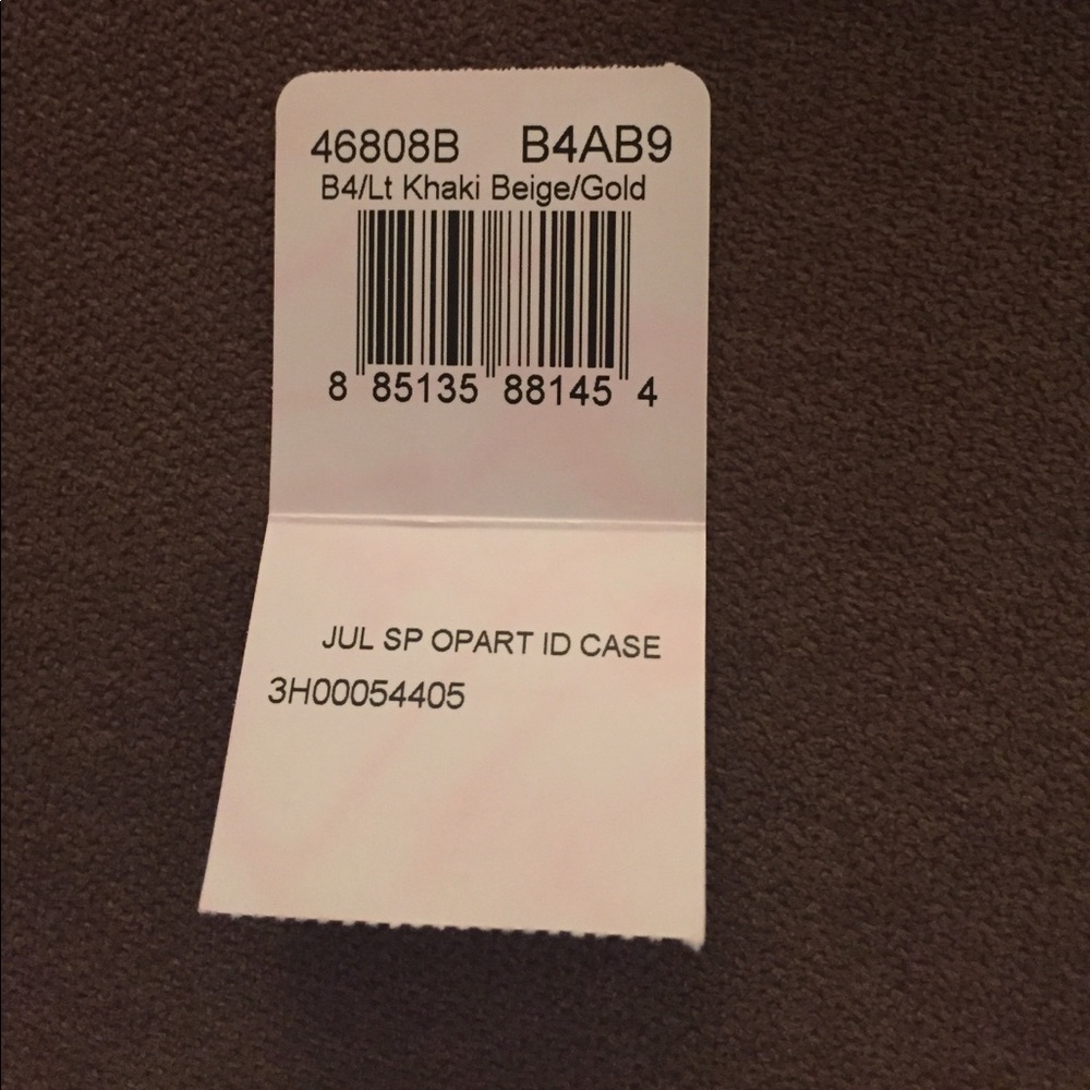Coach ID Wallet - Picture 3 of 6