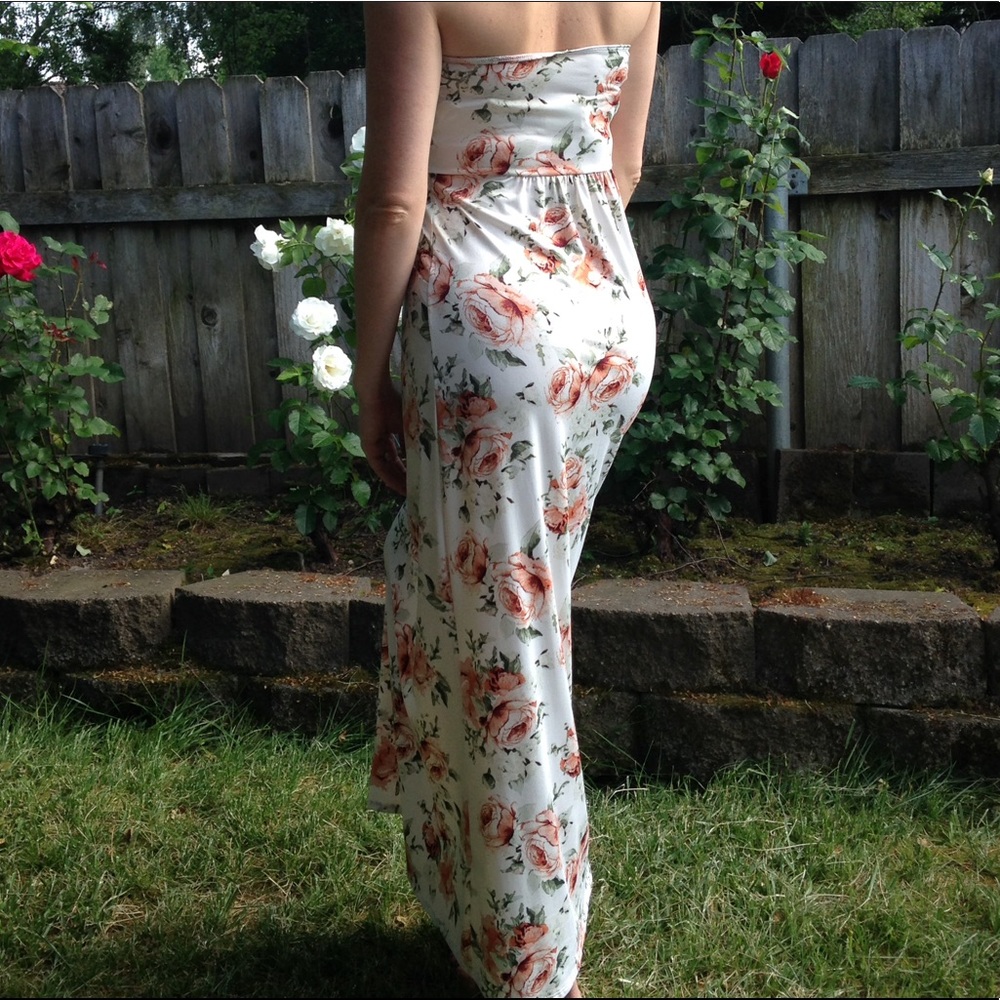 Soft, strapless floral maxi dress - Picture 5 of 8