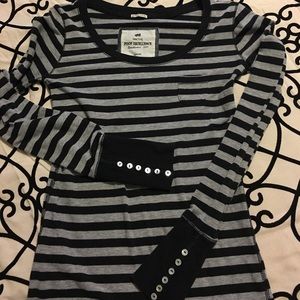 Cute lightweight top