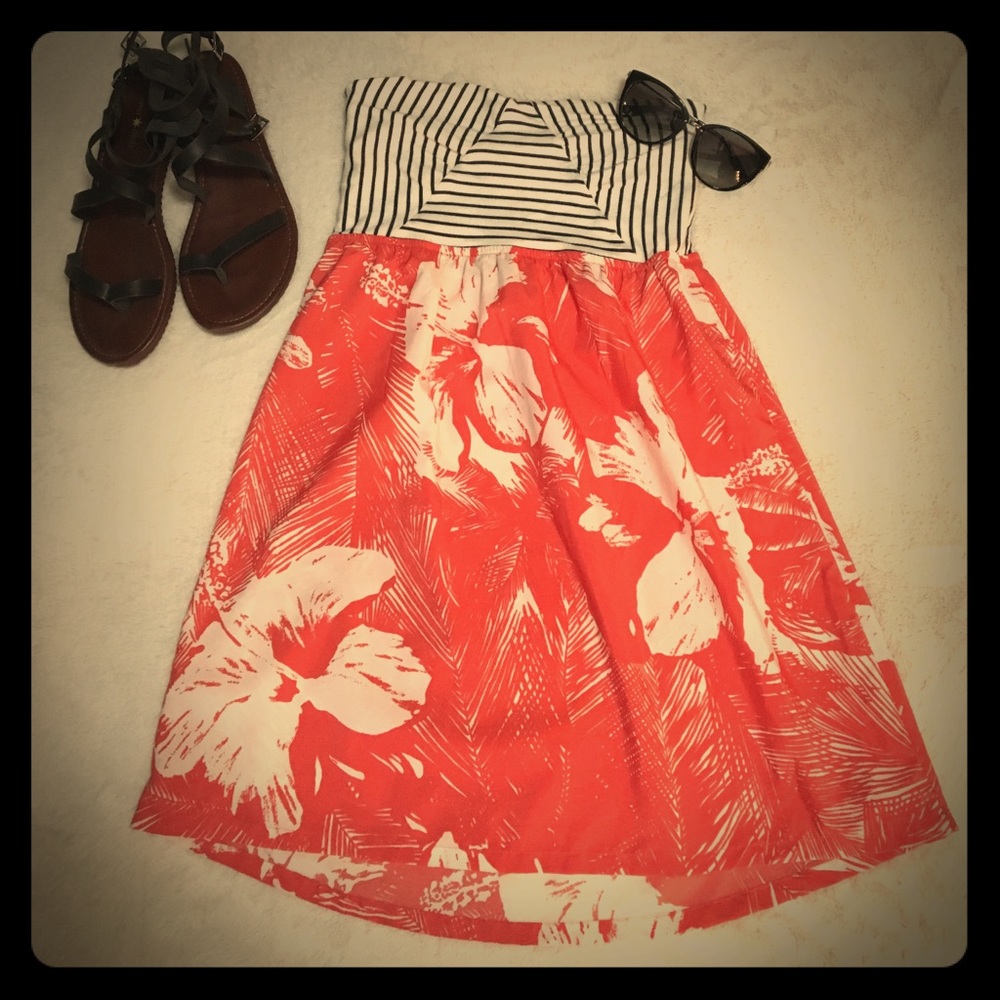 Coral & White Roxy Summer Dress