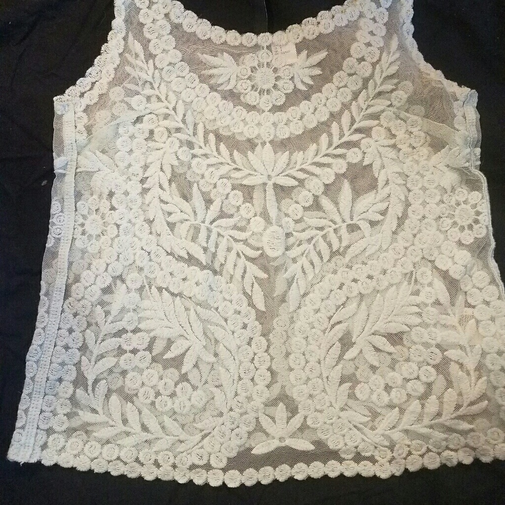 Blue lace top - Picture 2 of 4